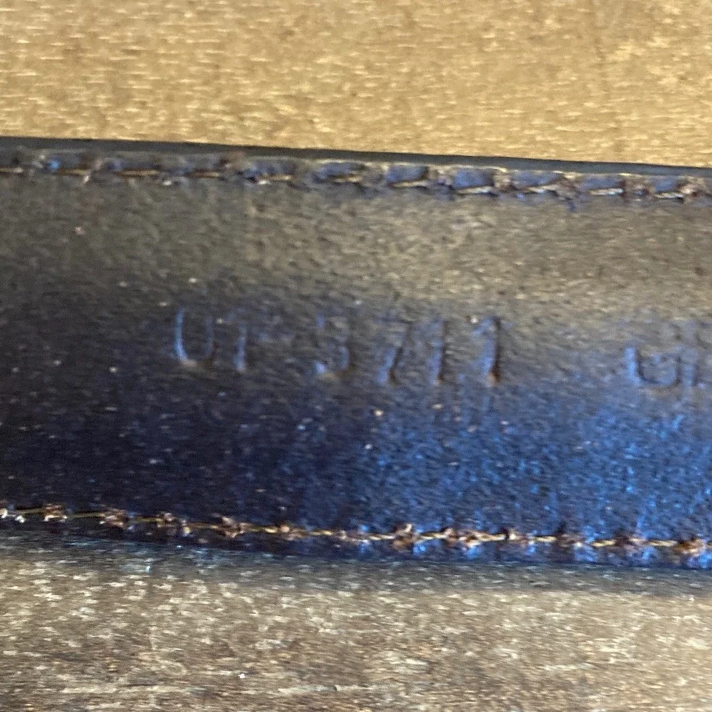 Men's Black Brown Leather Belt‎ Brass Tone Buckle Size 44 Classic Timeless